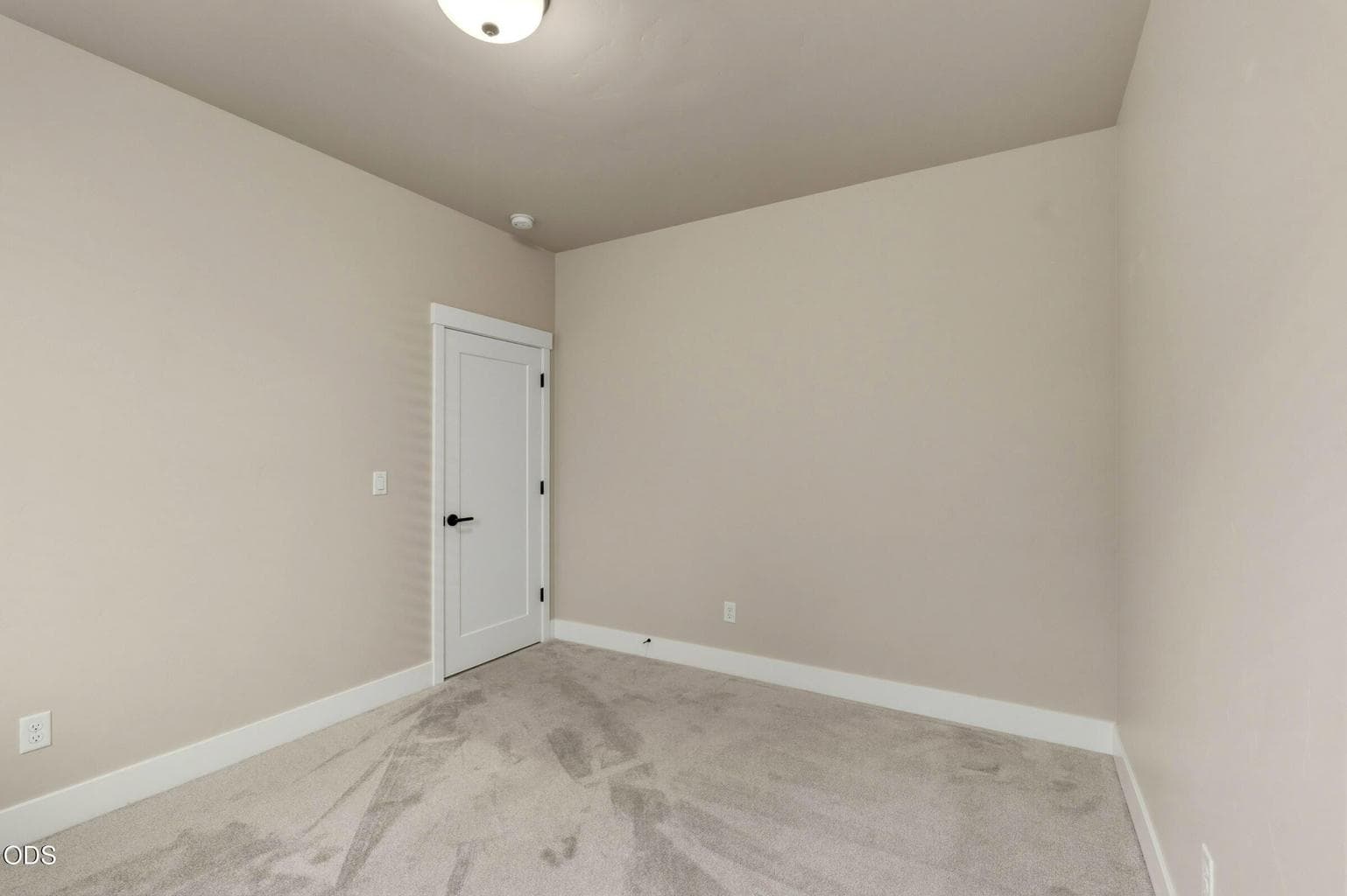 Photo of 3741 NE Petrosa Avenue 37 of 58