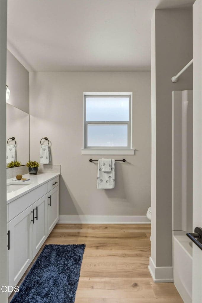 Photo of 3741 NE Petrosa Avenue 39 of 58