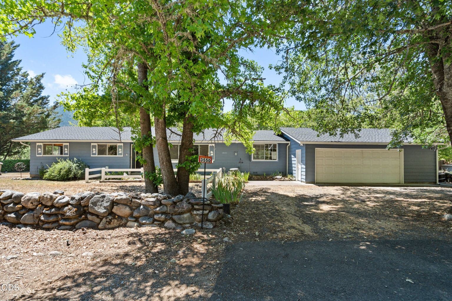 Photo of 3550 Upper Applegate 1 of 58