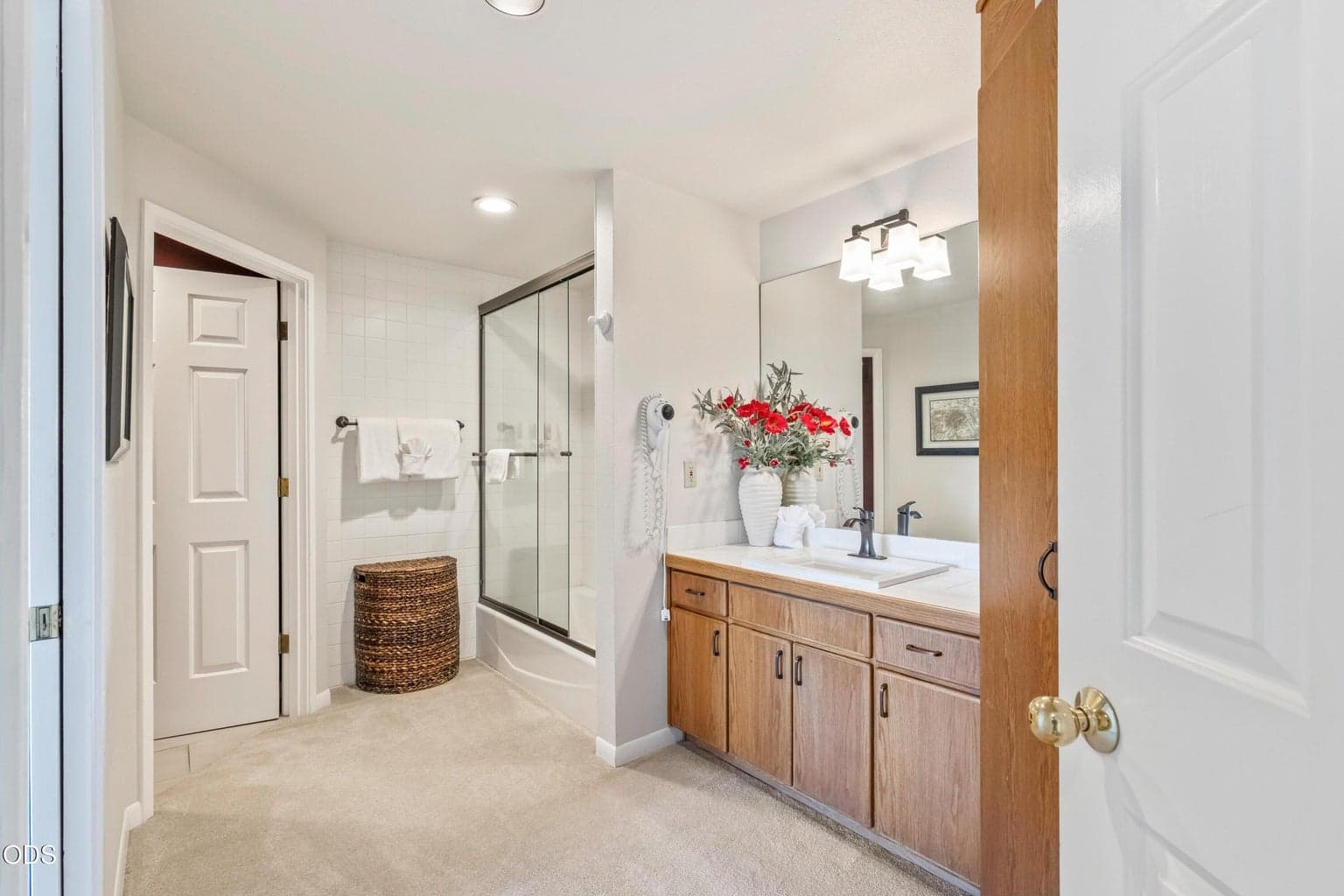 Full attached bath
