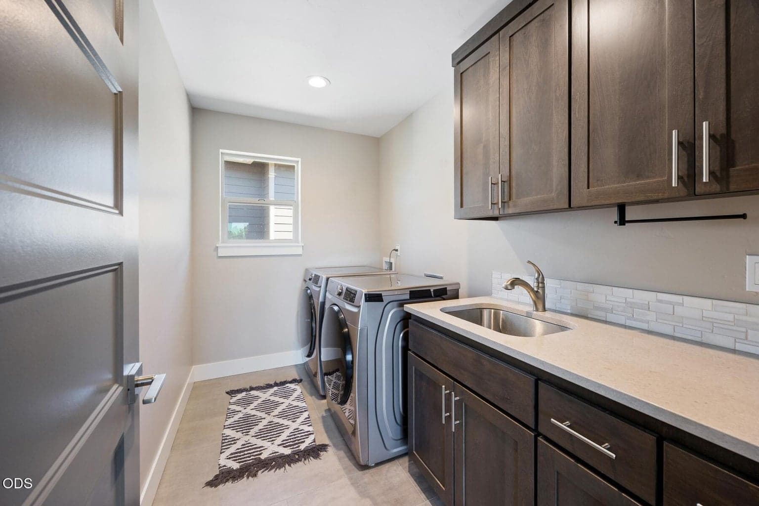 Photo of 2350 NE Purcell Court 15 of 45