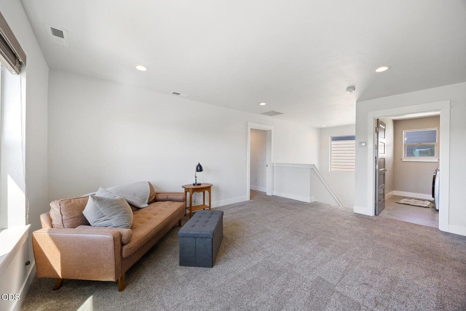 Photo of 2350 NE Purcell Court 17 of 45