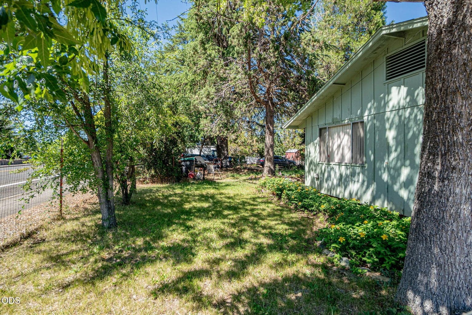 Photo of 450 Grand 2 of 22