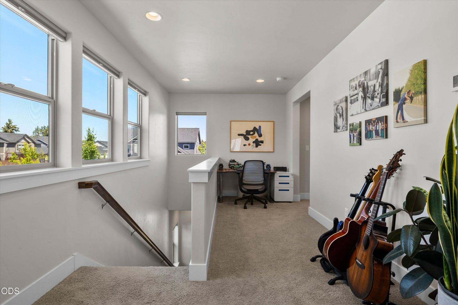 extra space, perfect for small office set up