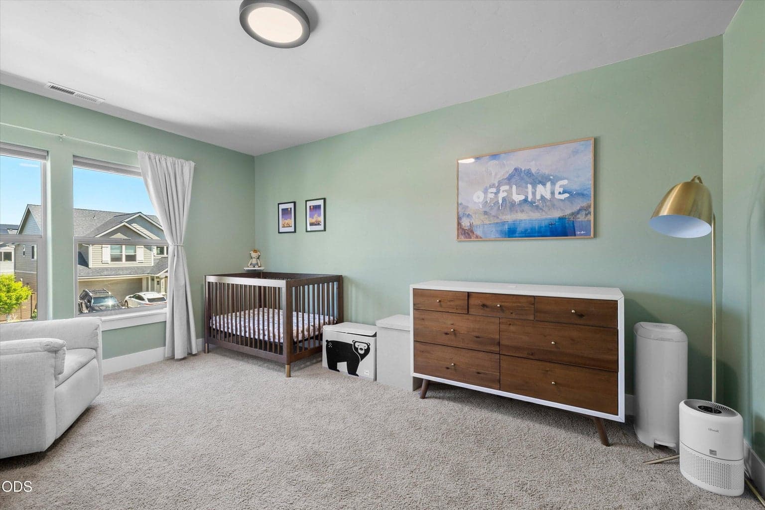 Light and bright bedroom