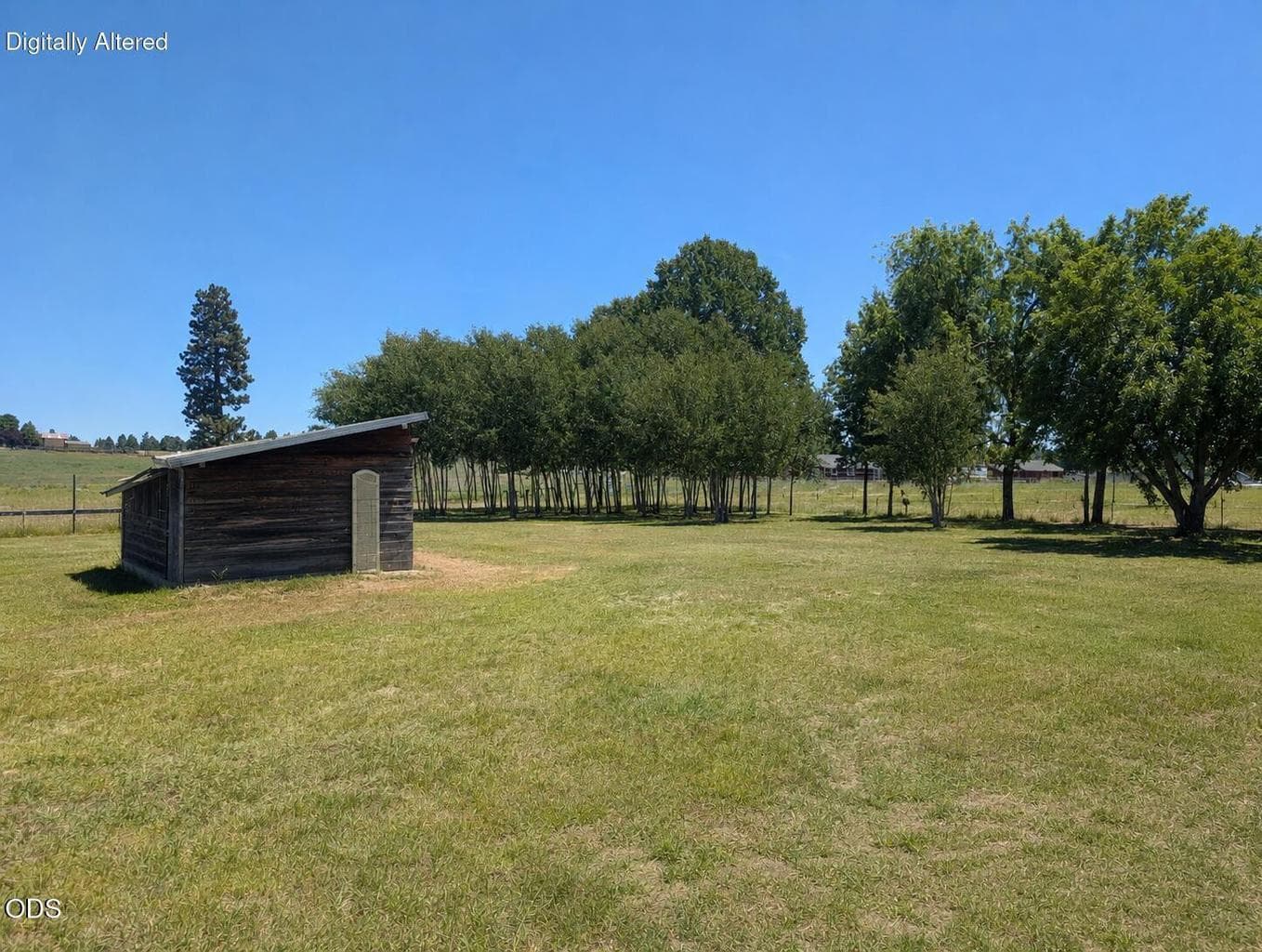 Photo of 37419 Modoc Point 2 of 10