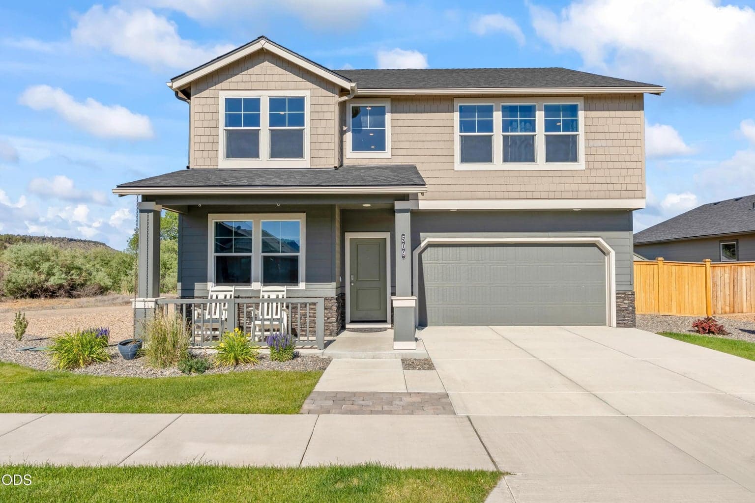 Photo of 509 Stetson 1 of 39