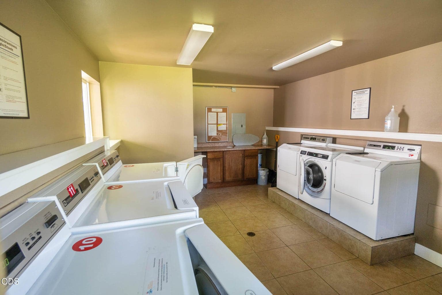 Photo of 1031 SE 4th Street 11 of 24