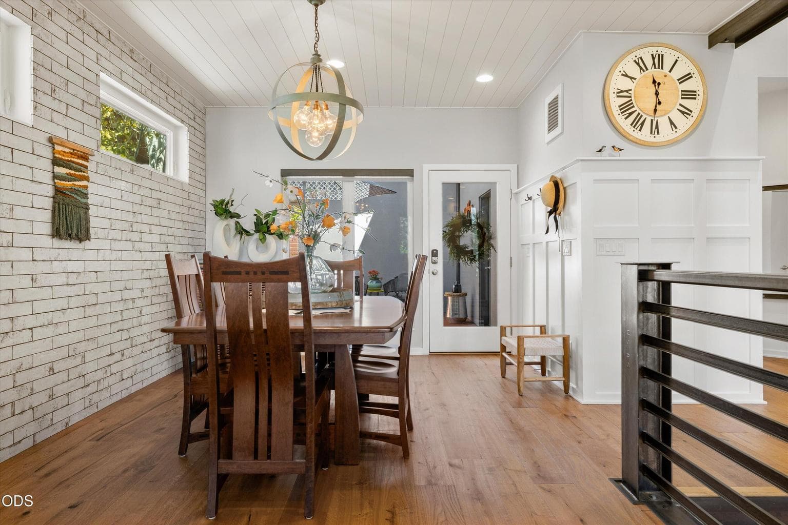 Photo of 628 NW Portland Avenue 16 of 41