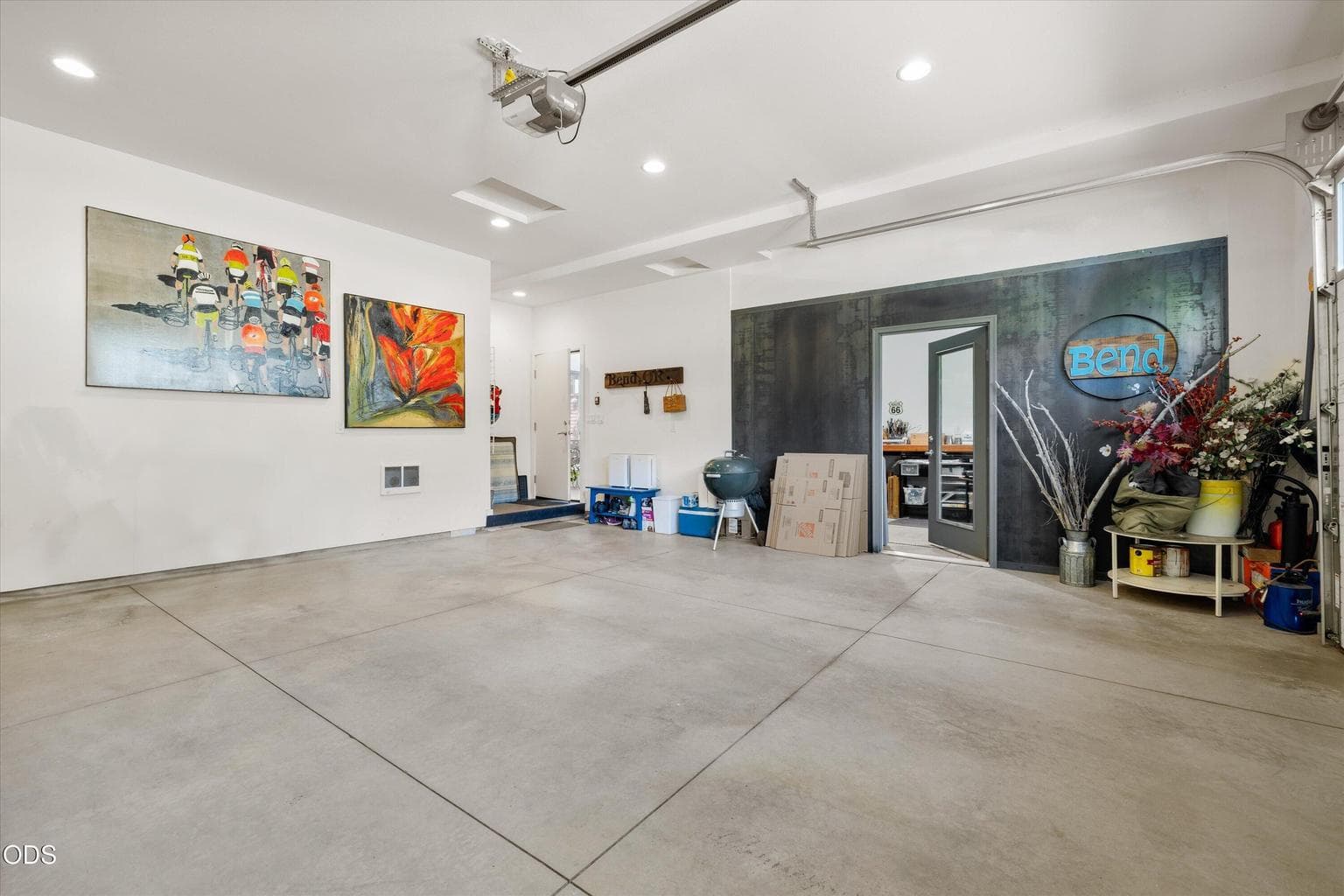 Photo of 628 NW Portland Avenue 32 of 41