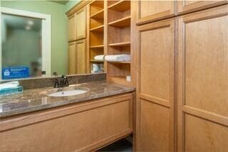 Photo of 18575 SW Century Drive 7 of 26