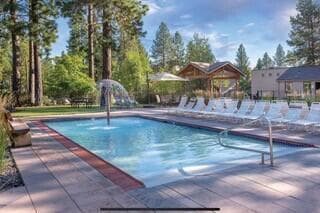 Photo of 18575 SW Century Drive 22 of 26