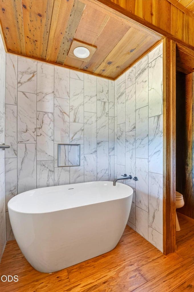 Updated primary bath