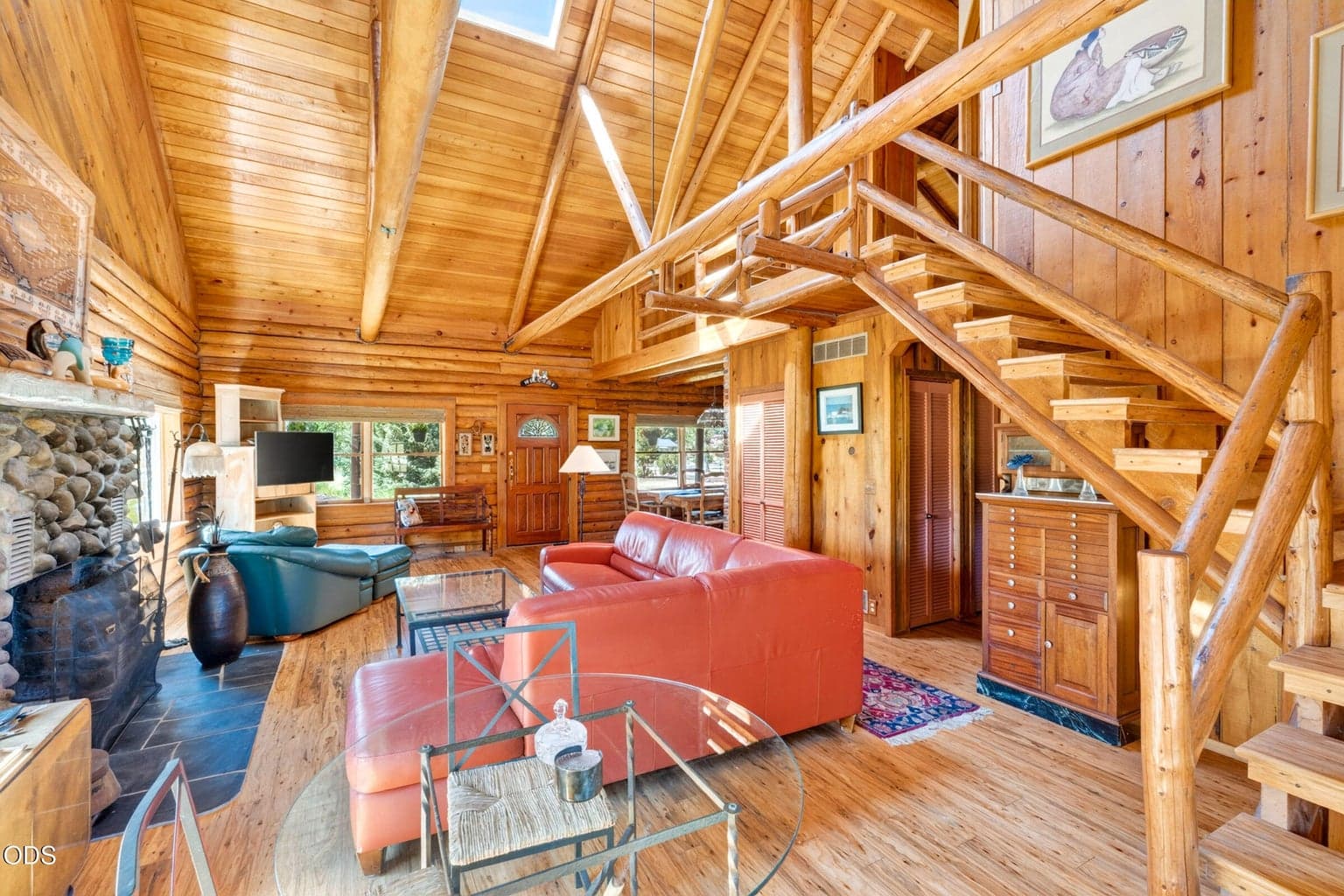 Photo of 13751 SW Meadow View Drive 8 of 49