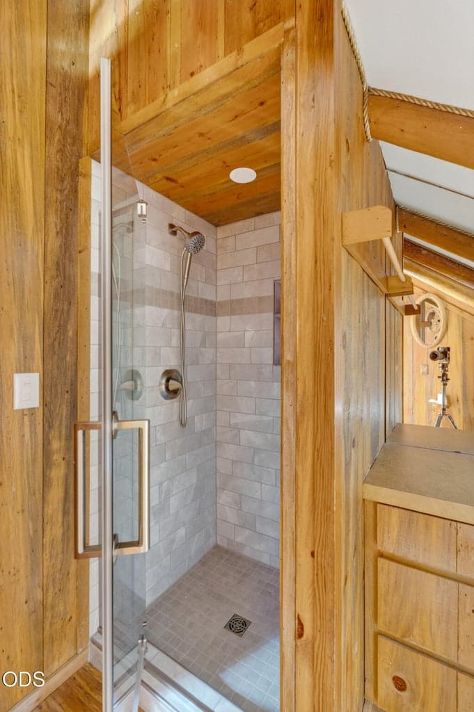 Photo of 13751 SW Meadow View Drive 28 of 49