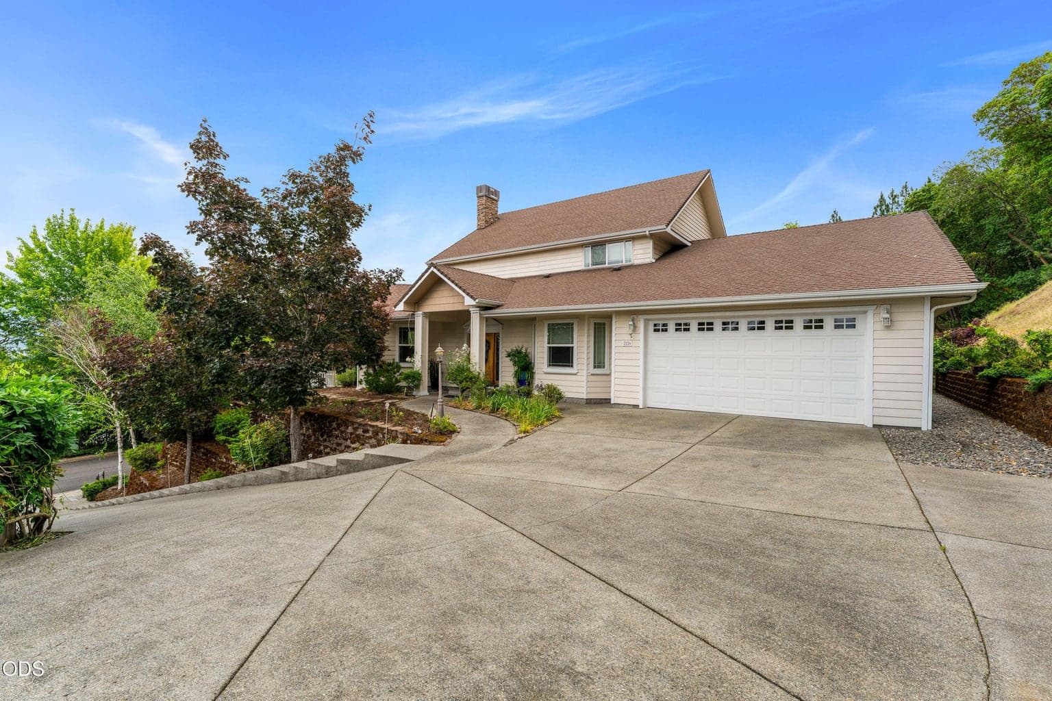 Photo of 2226 Linden 1 of 54