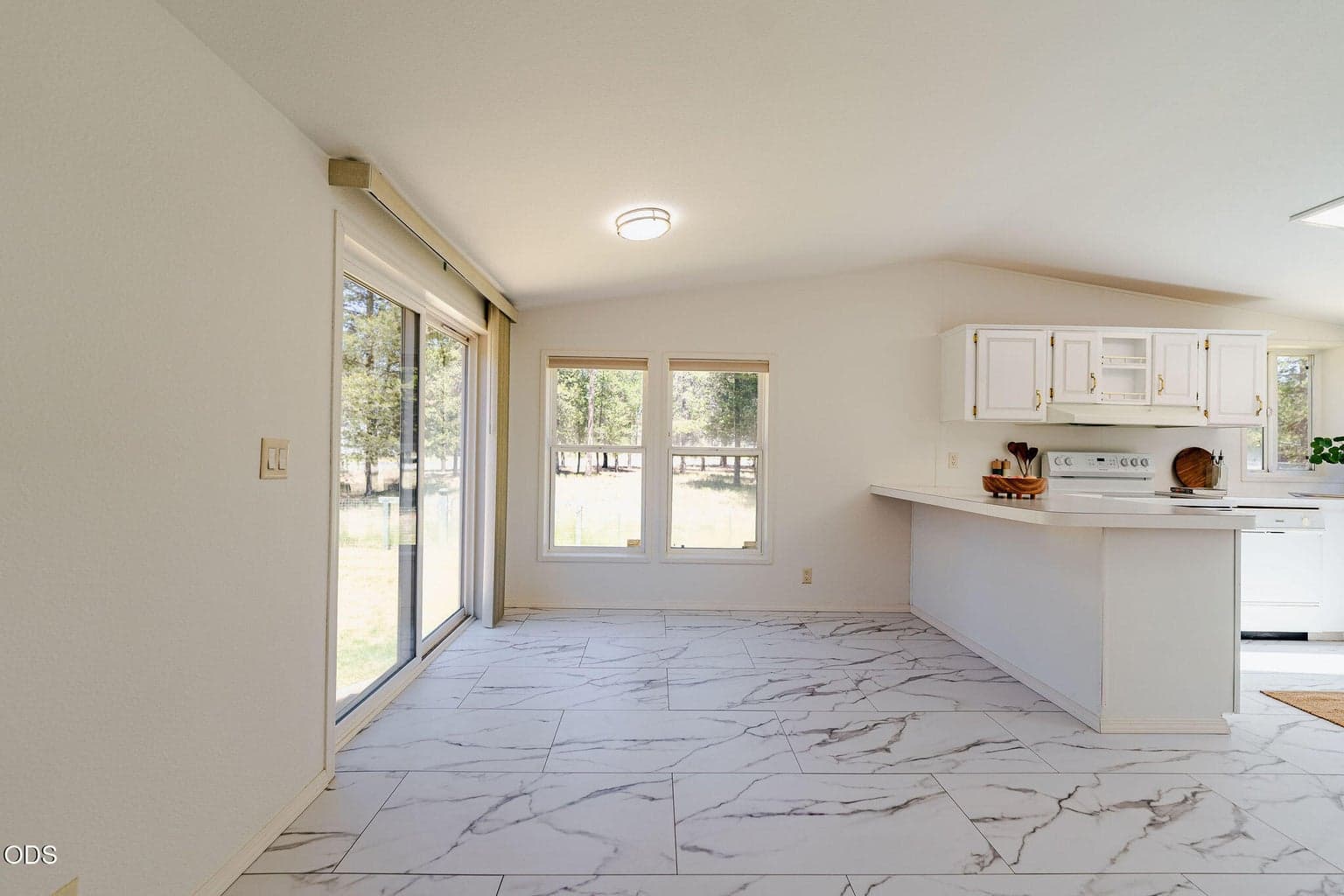 Photo of 16115 Del Pino Drive 11 of 43