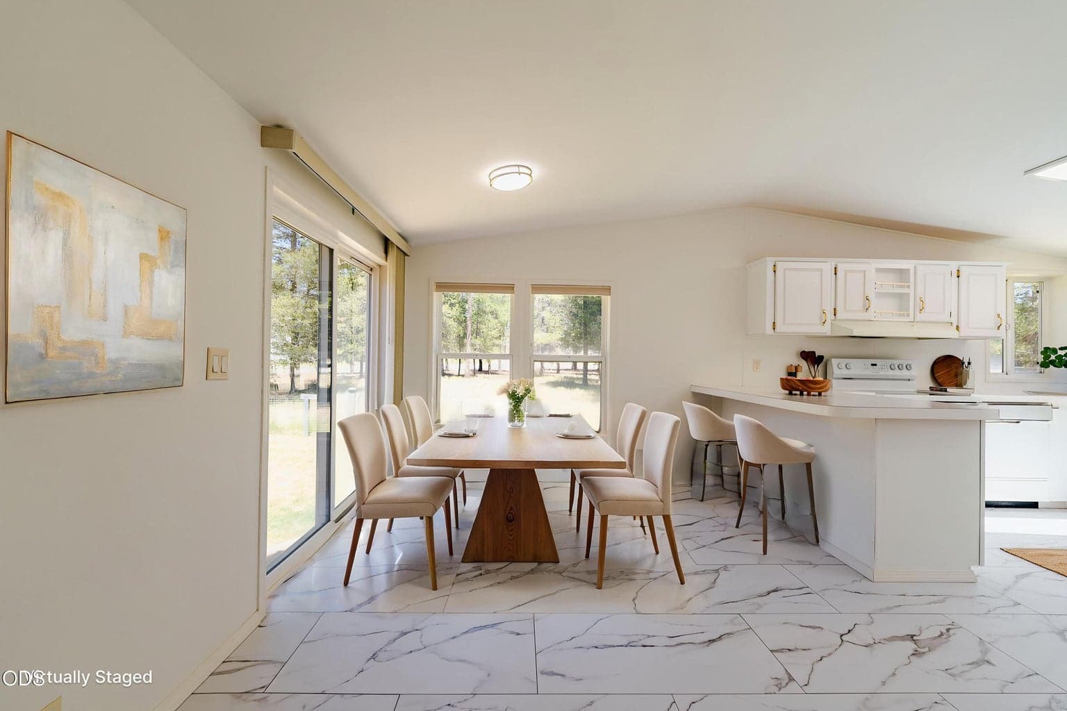 Photo of 16115 Del Pino Drive 10 of 43