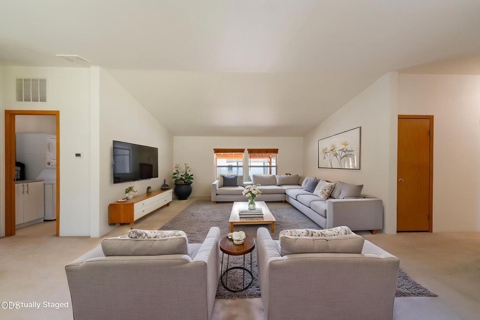 Photo of 16115 Del Pino Drive 12 of 43