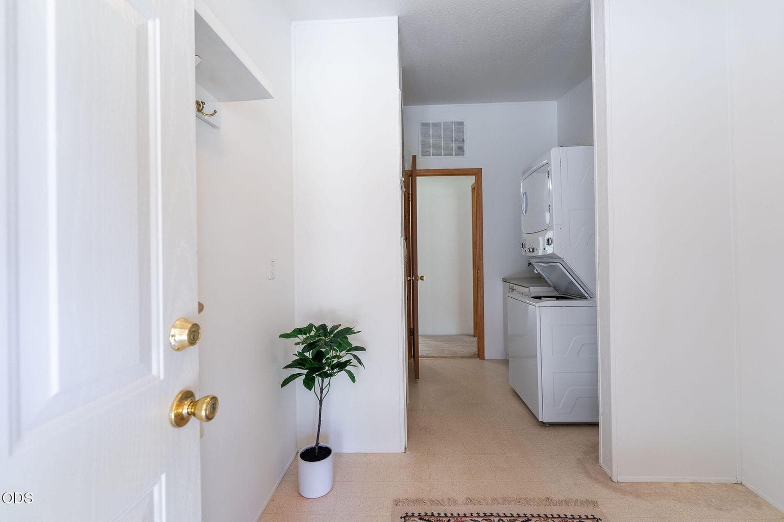 Photo of 16115 Del Pino Drive 22 of 43