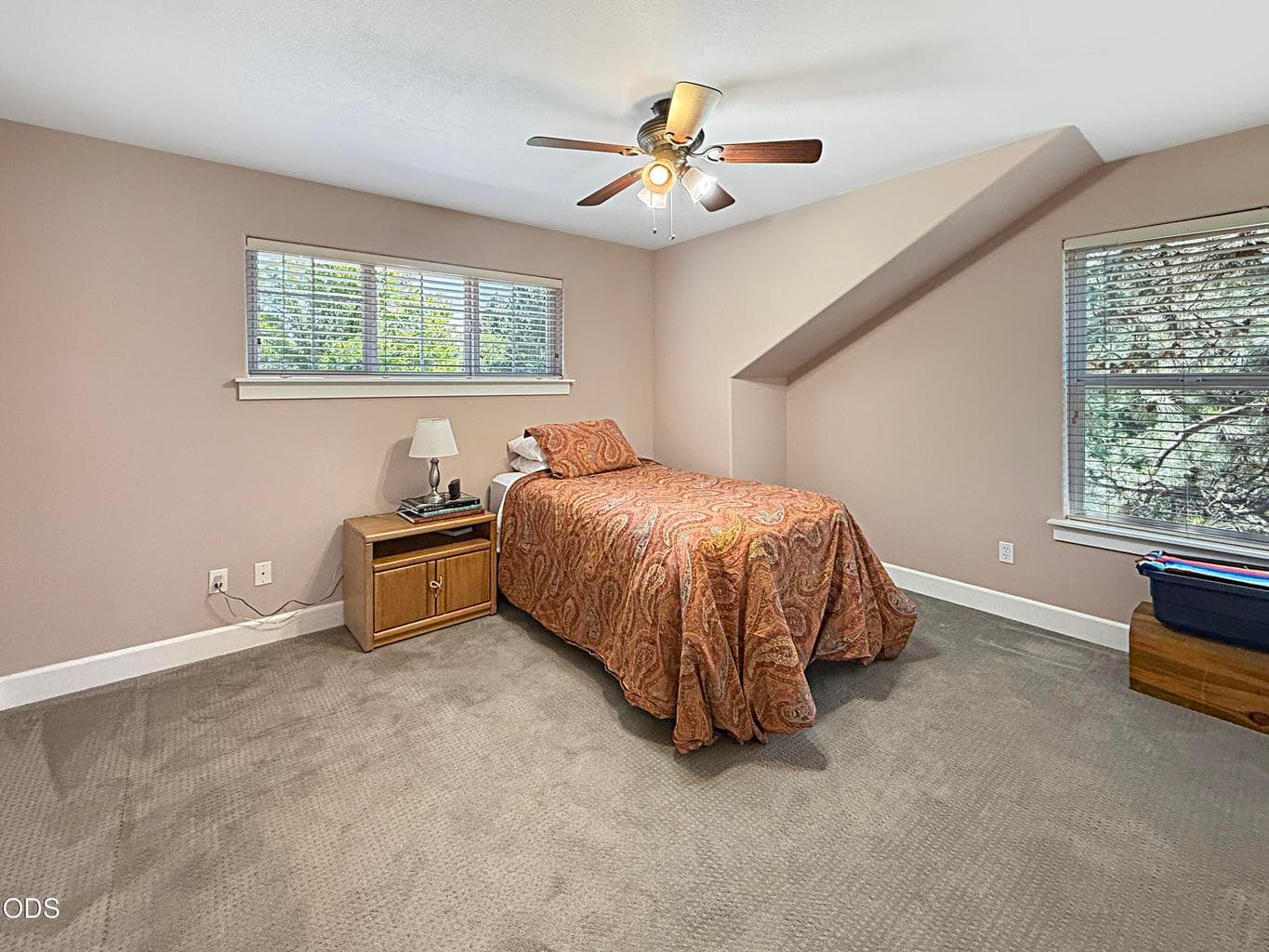Photo of 2331 NW Awbrey Road 26 of 42