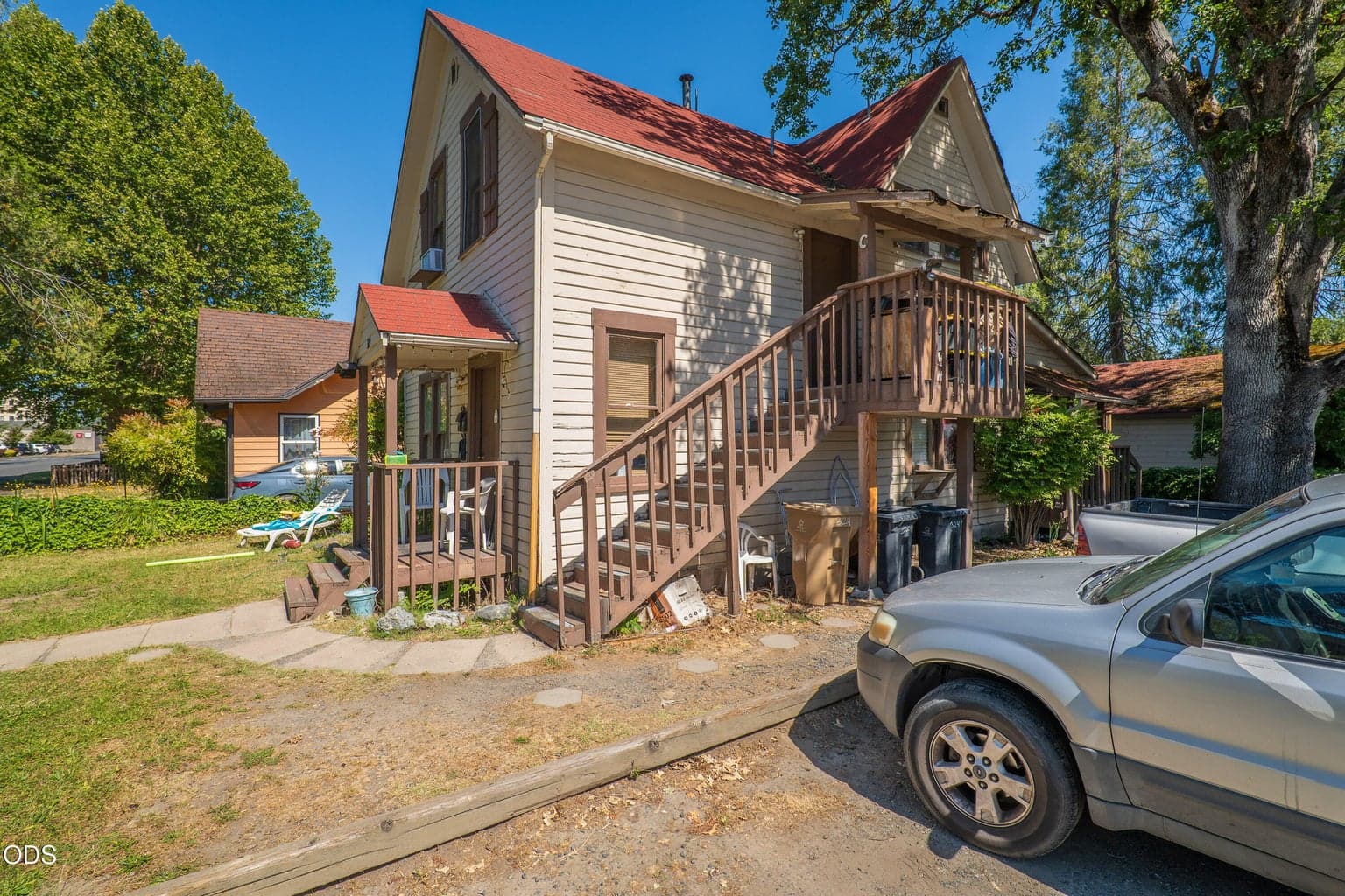 Photo of 324 D 3 of 10