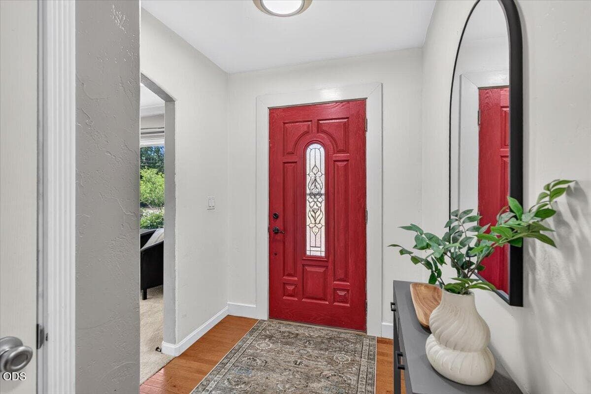 Photo of 8027 Evans Creek 5 of 49