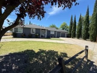 Photo of 2695 Merriman 1 of 24