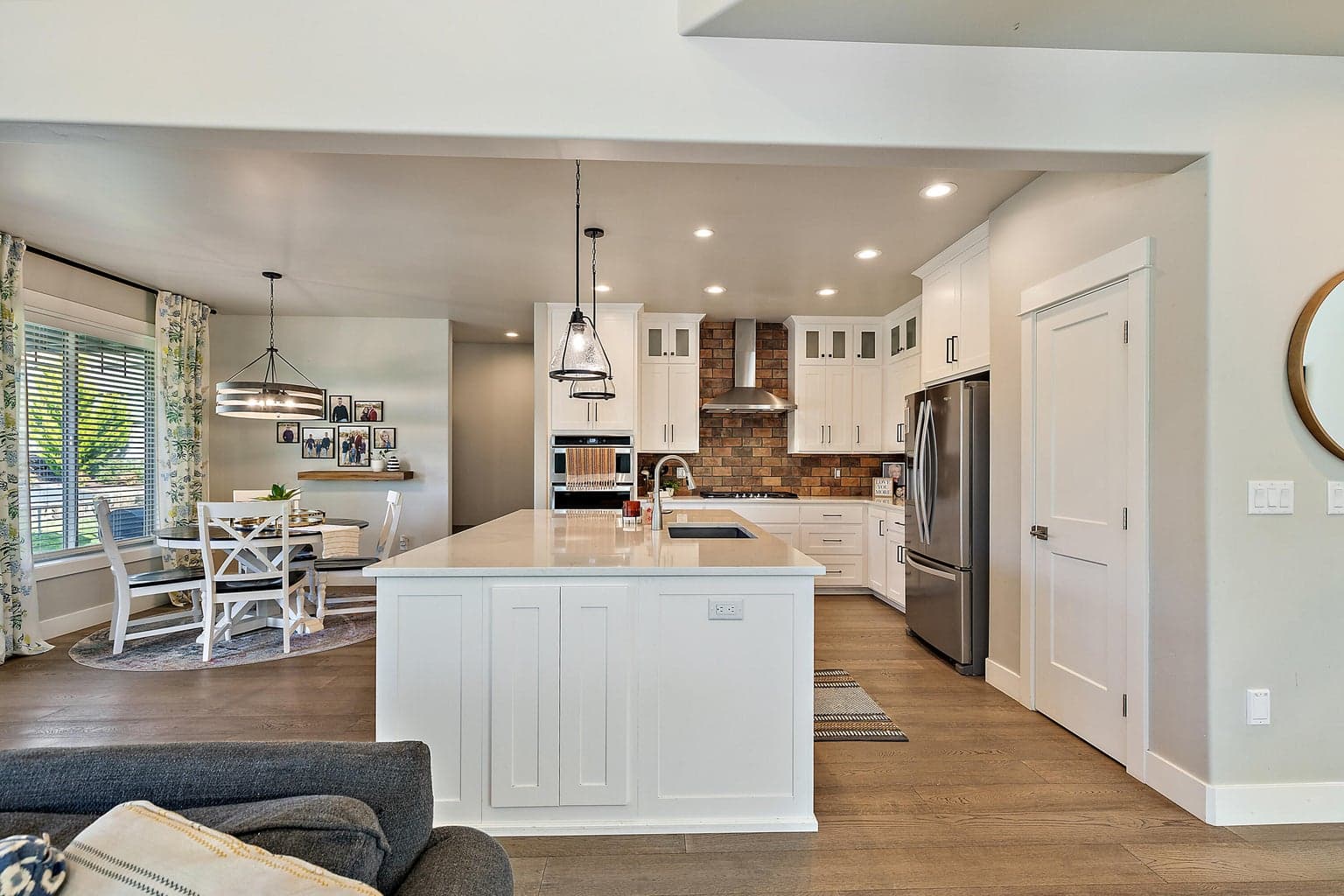 Light and Bright Kitchen with Island