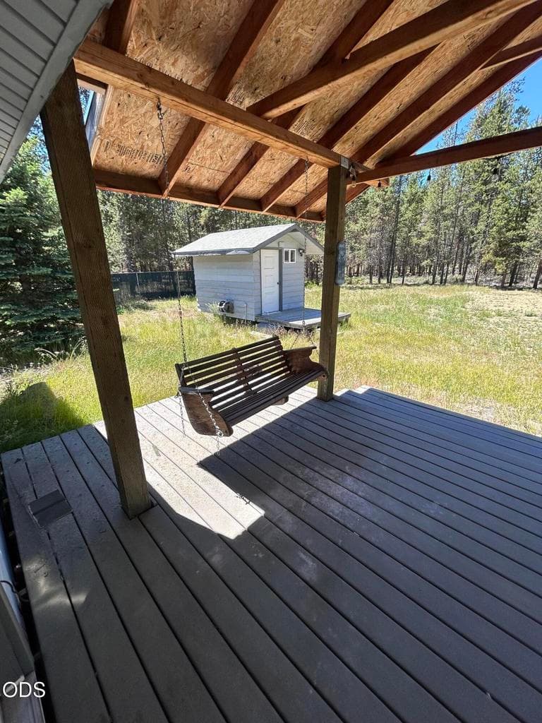 Photo of 52643 Center Drive 14 of 36