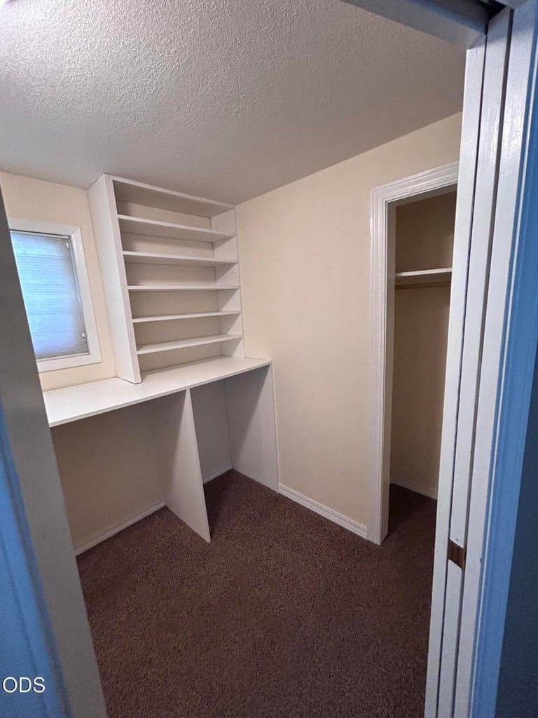Photo of 52643 Center Drive 17 of 36