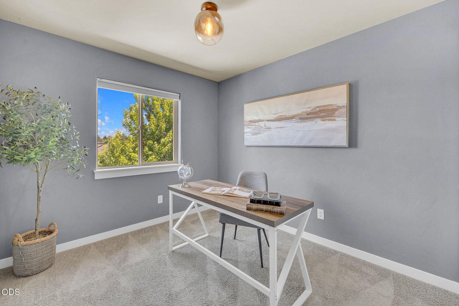 Photo of 61094 SE Sydney Harbor Drive 24 of 41