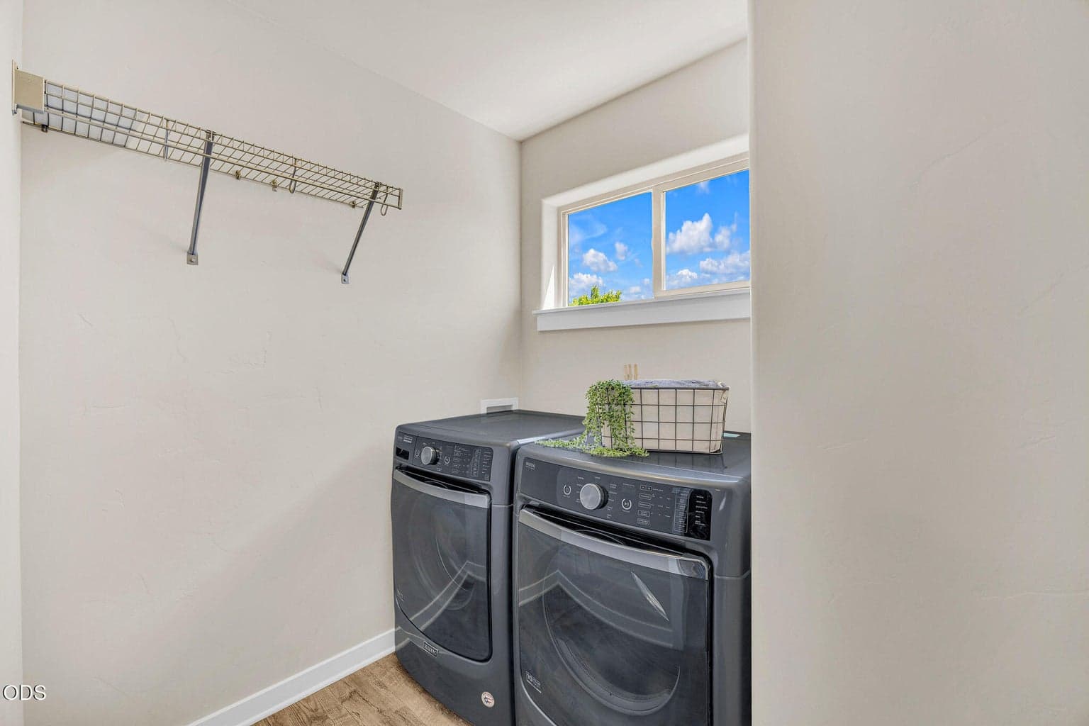 Photo of 61094 SE Sydney Harbor Drive 27 of 41