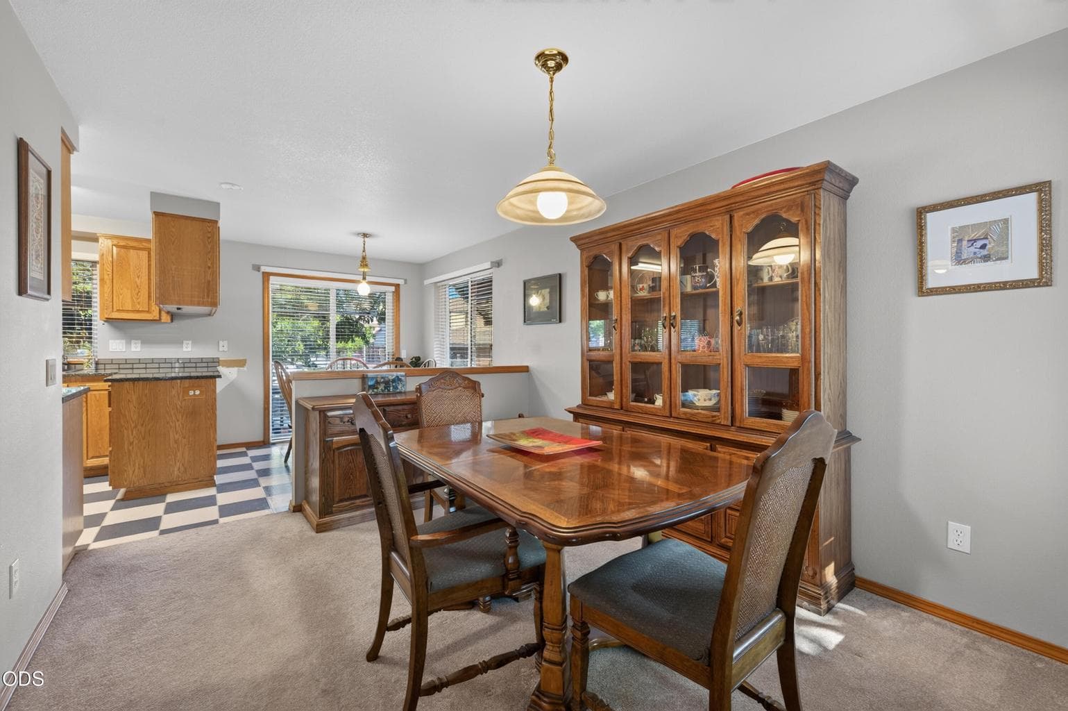 Photo of 854 SW 23rd Court 6 of 29