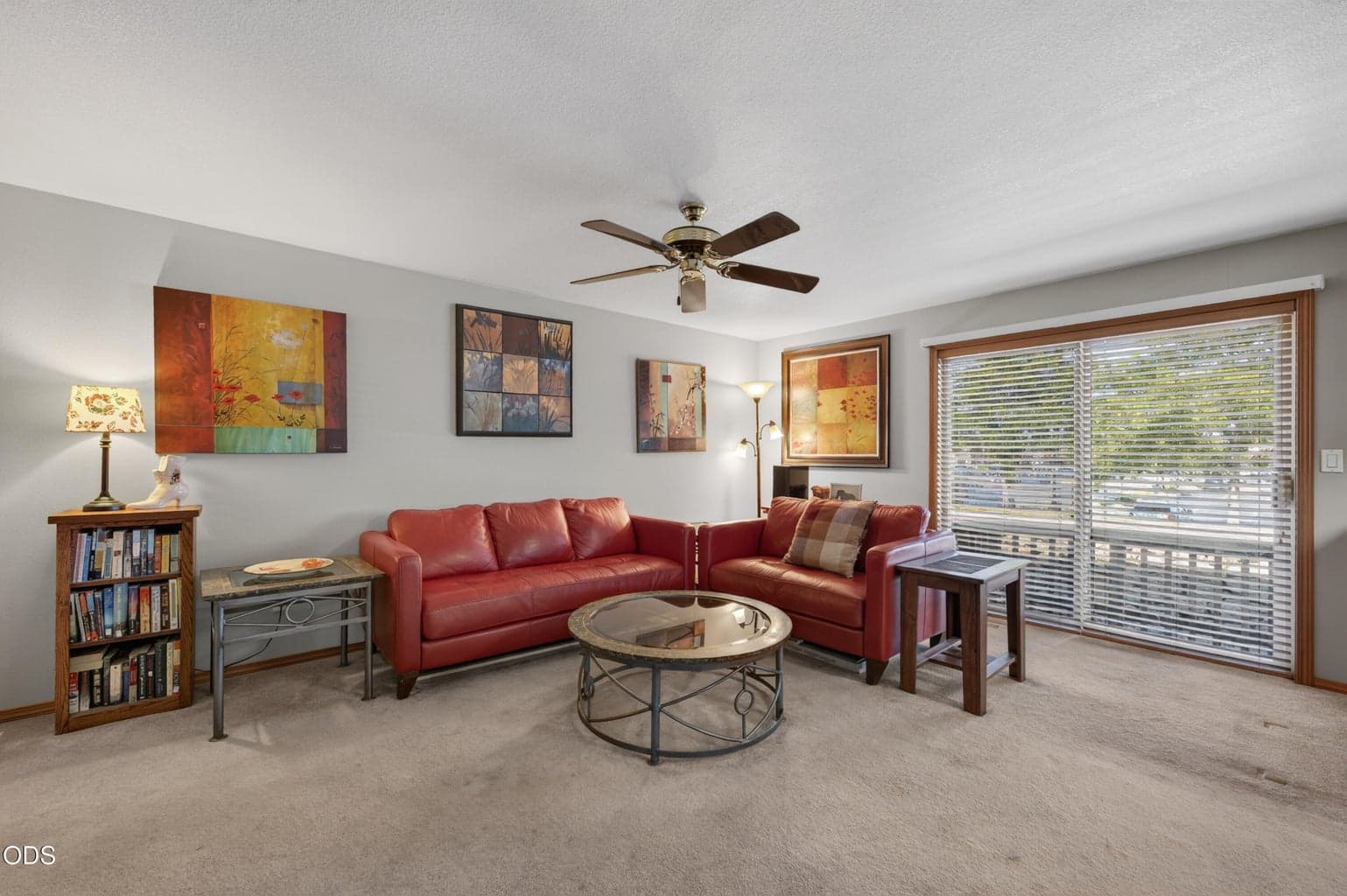 Photo of 854 SW 23rd Court 12 of 29