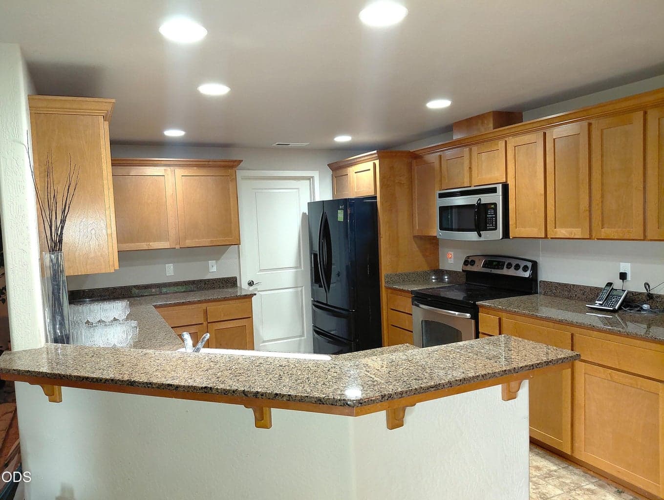 Photo of 3272 Nellie Ettinger 2 of 12