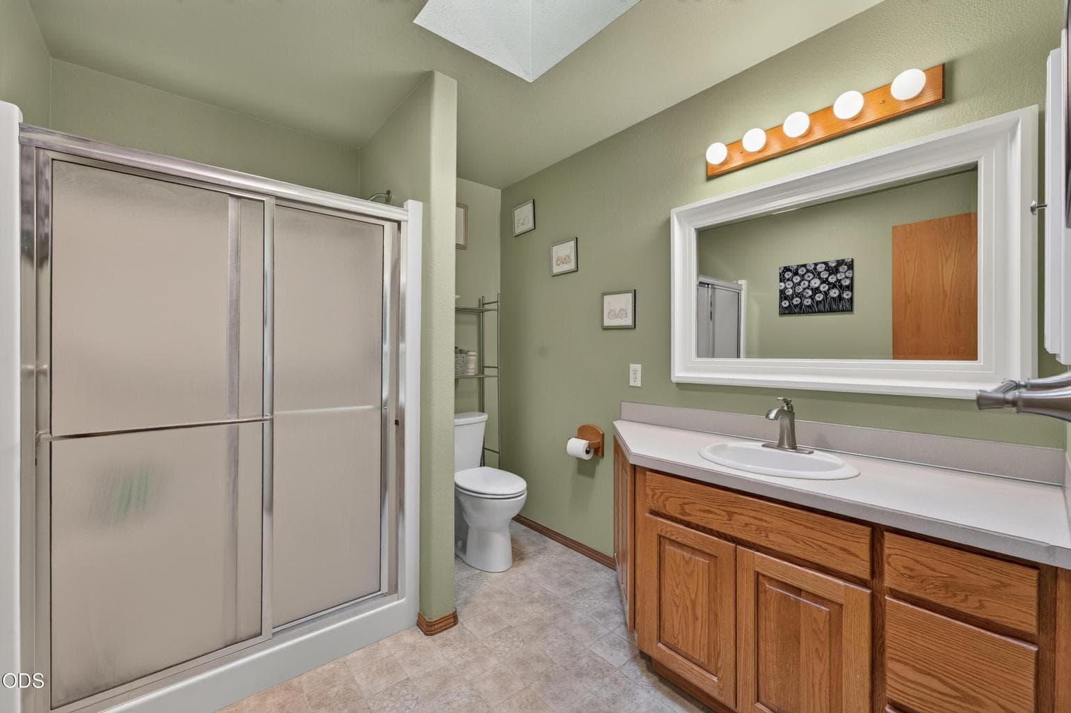 Photo of 854 SW 23rd Court 24 of 29