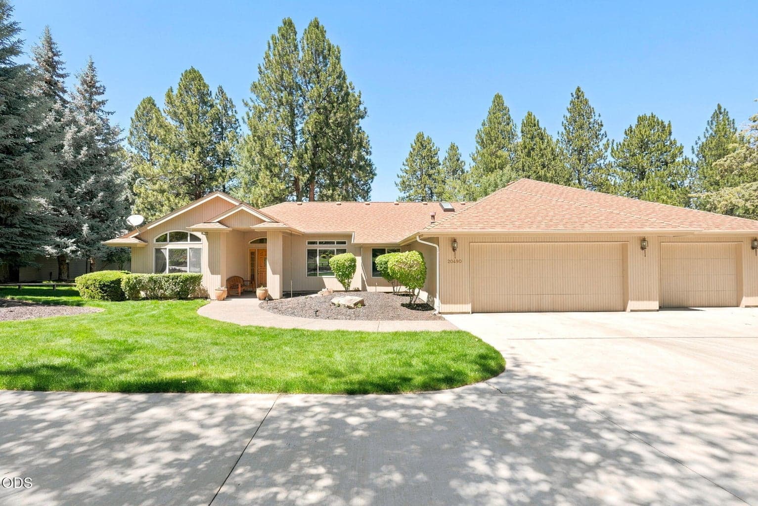 Photo of 20490 Timberline 1 of 32