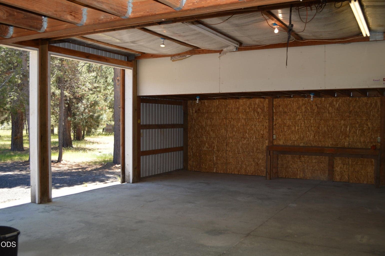 Photo of 17879 Kodiak Lane 33 of 39
