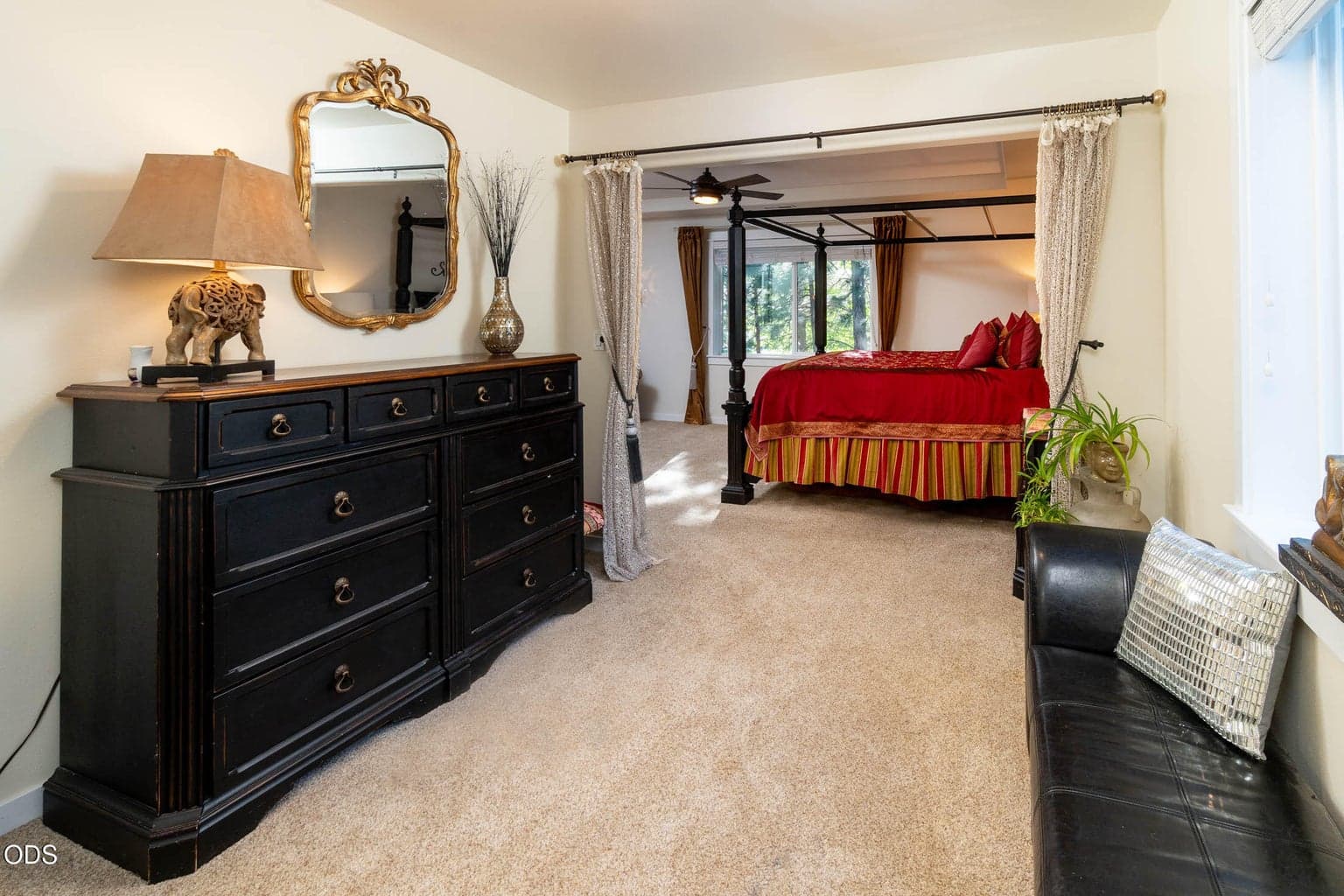 Photo of 61007 Snowberry Place 10 of 28