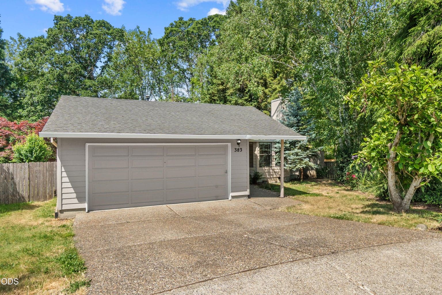 Photo of 383 140th 1 of 38