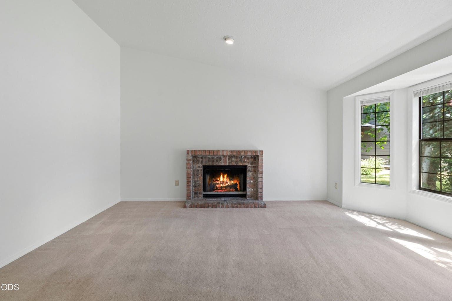 Photo of 383 140th 4 of 38