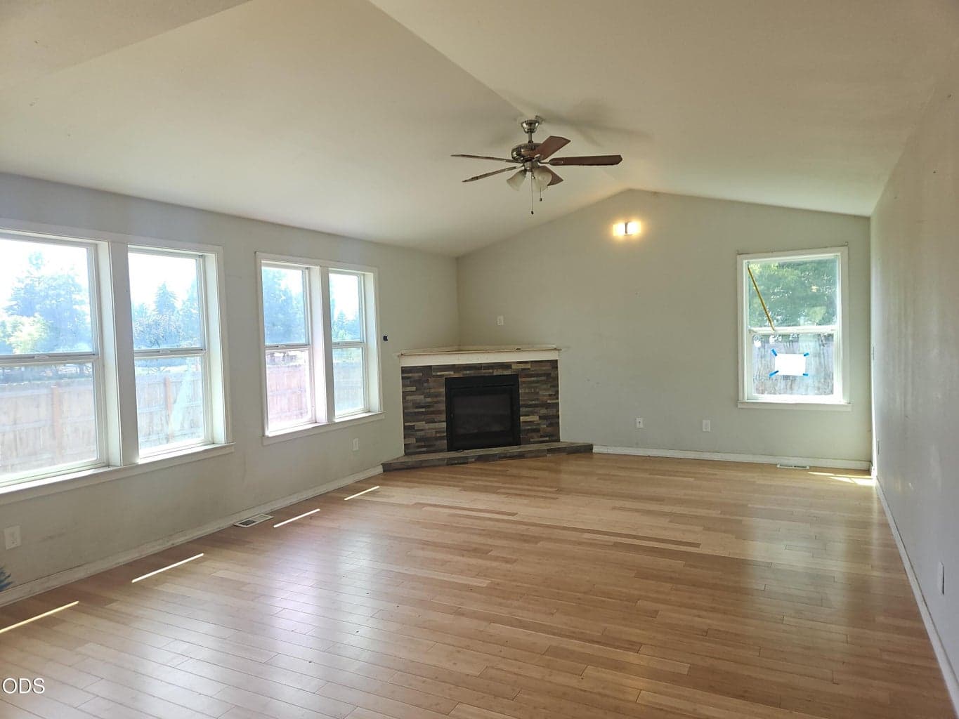 Photo of 3152 Madison 3 of 18