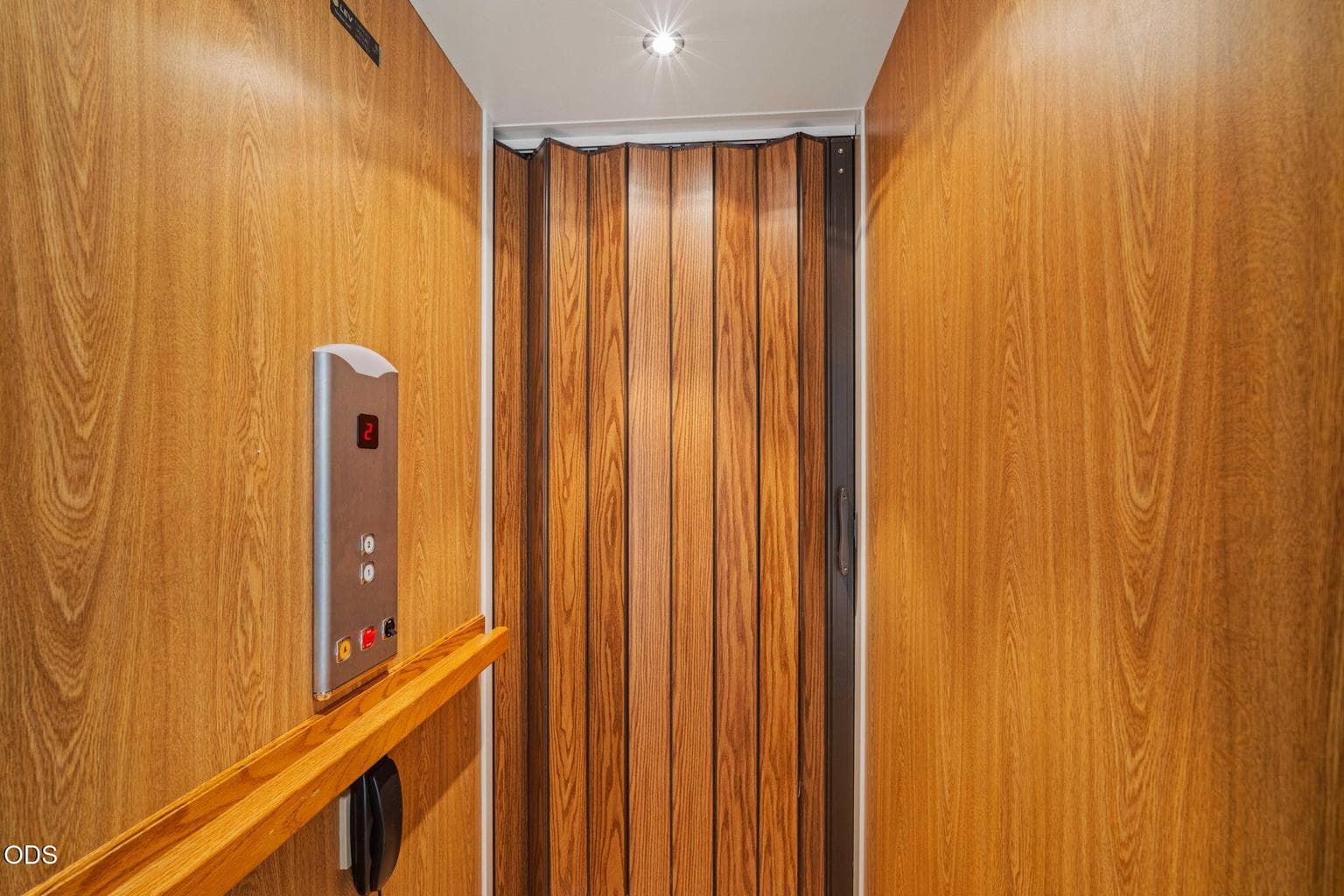 Elevator 2