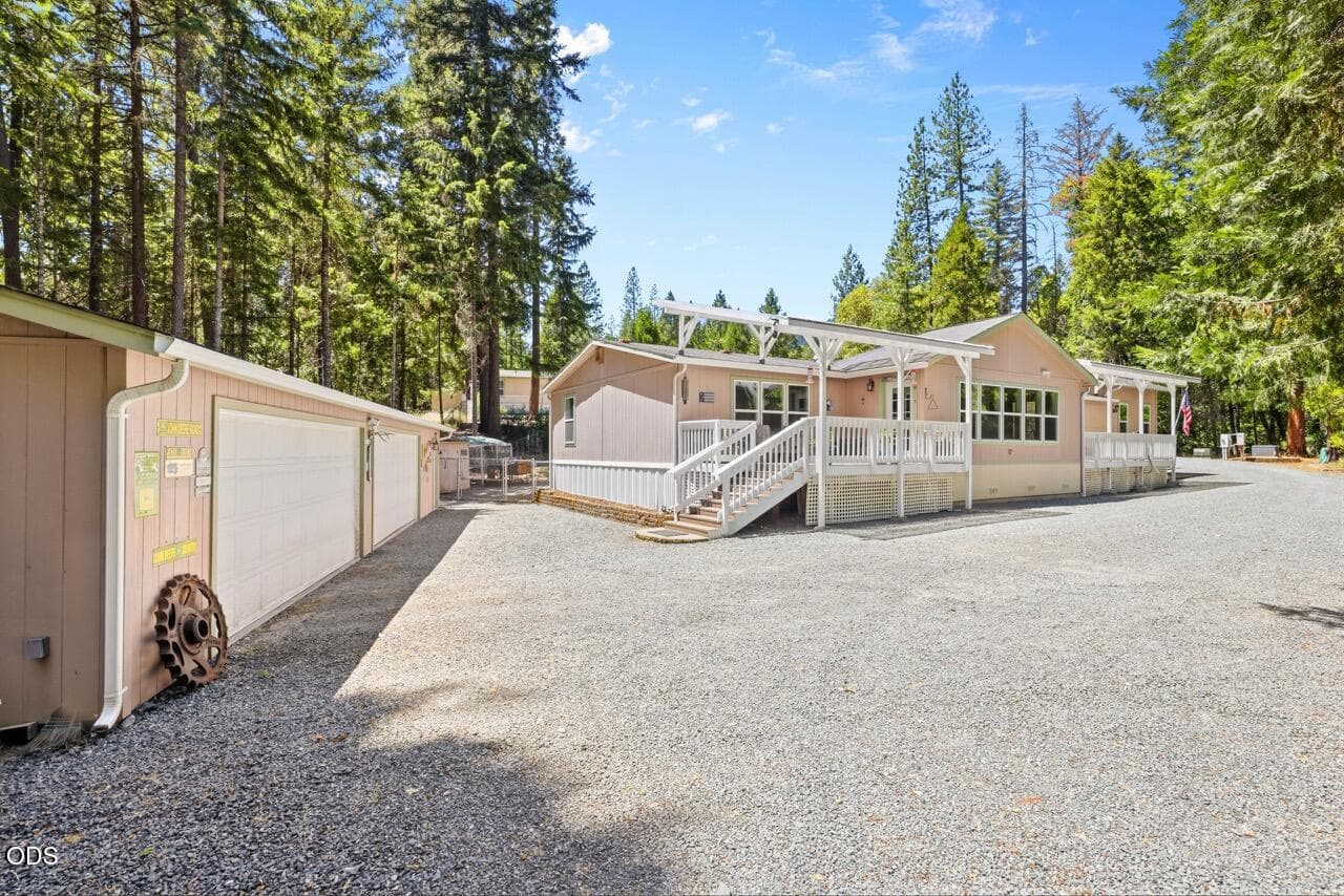 4300 Pleasant Creek
