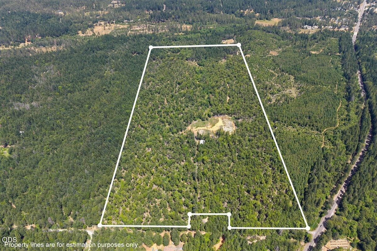 Photo of 35000 Redwood 2 of 30