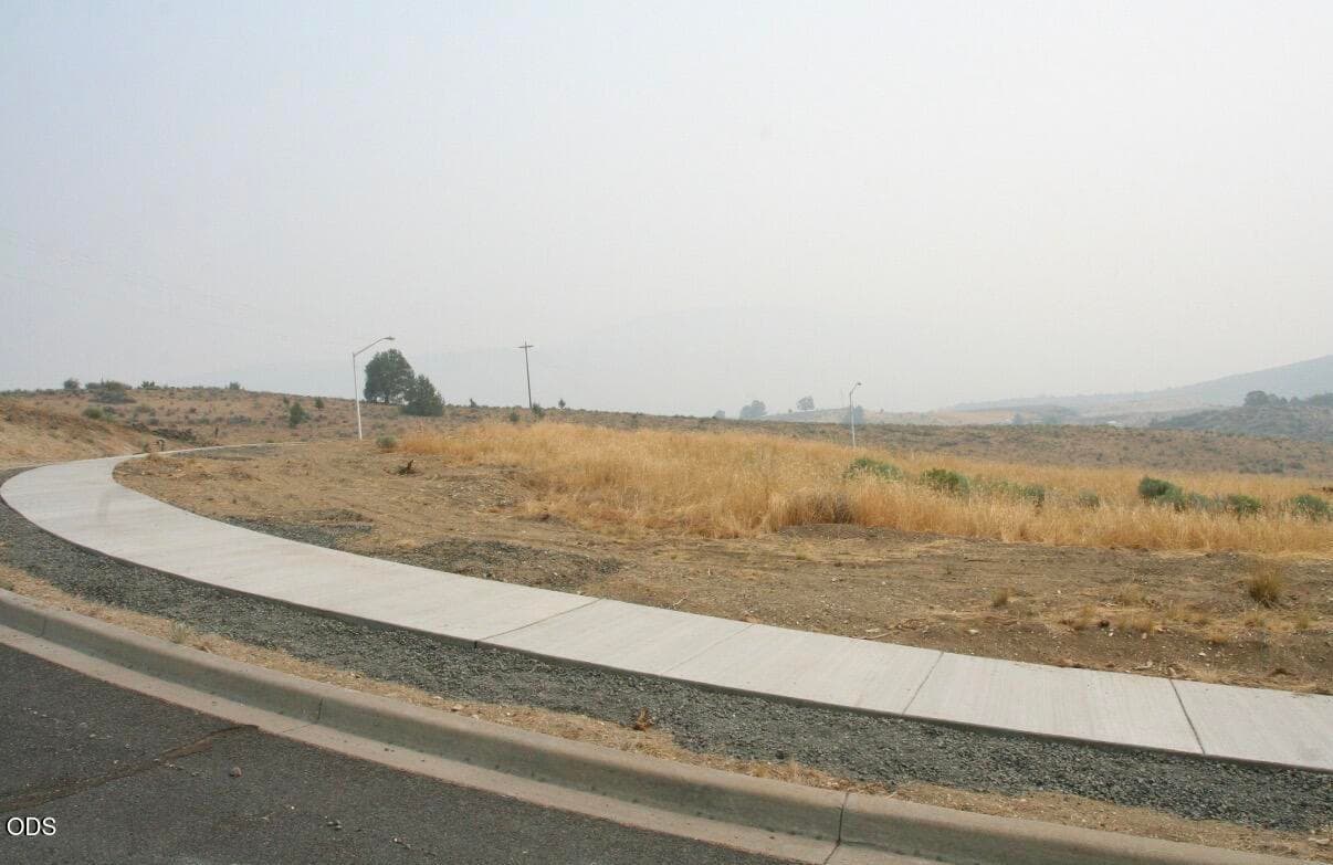 Photo of 530 Bella Vista Loop 2 of 6