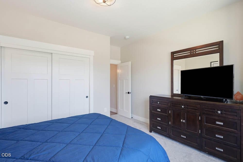 Photo of 406 SE Sumner Drive 30 of 54