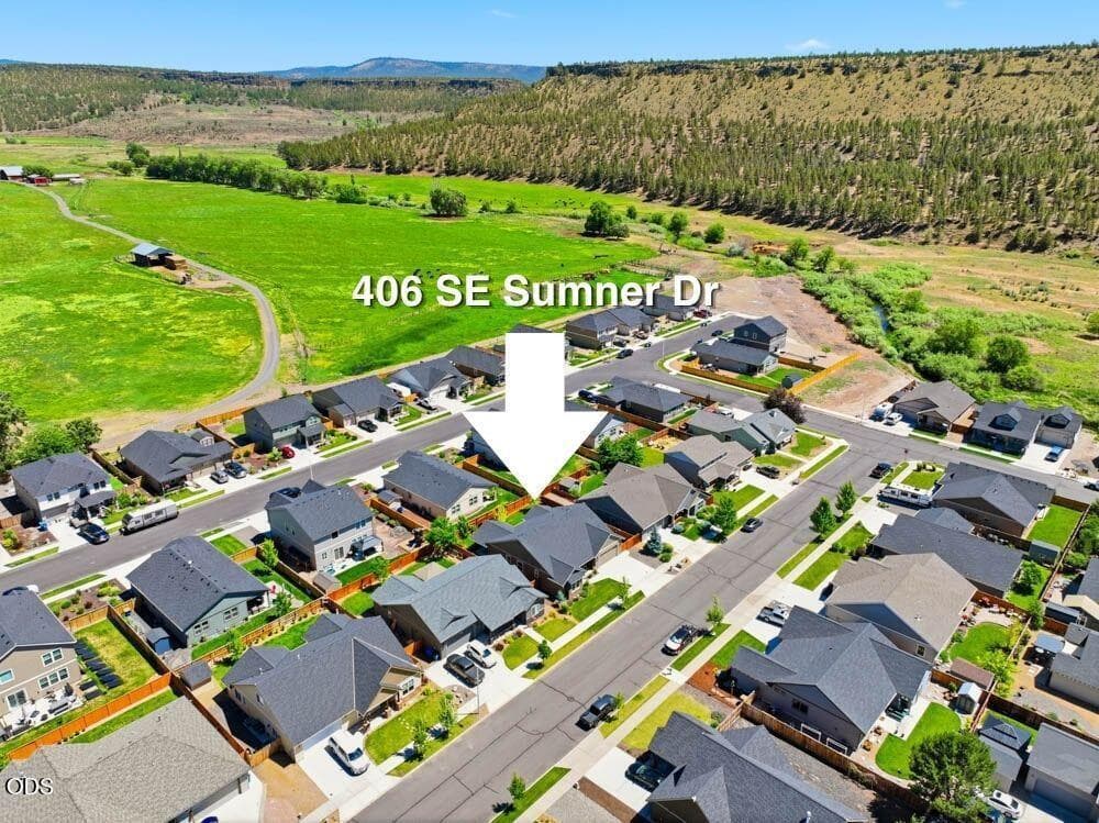 Photo of 406 SE Sumner Drive 53 of 54