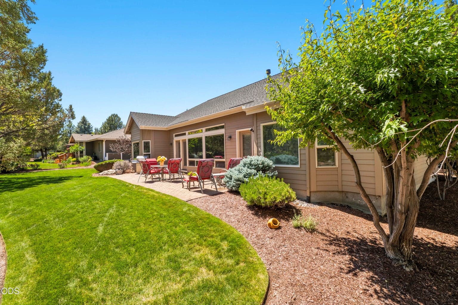 Photo of 880 Willet Lane 31 of 85